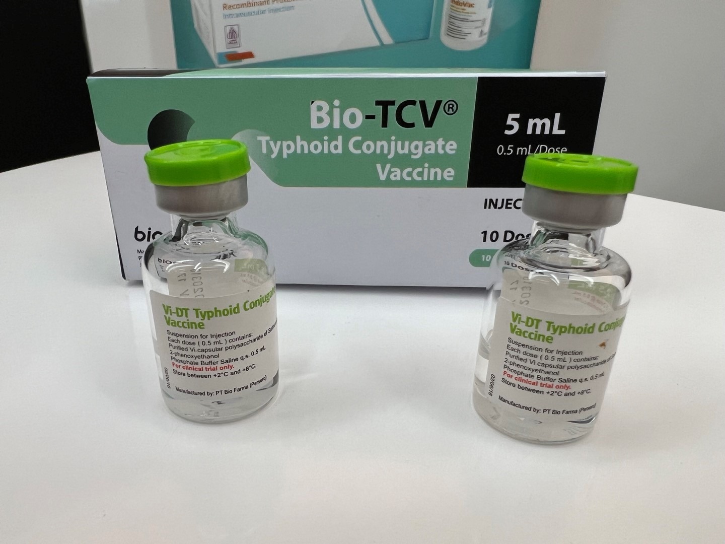 typhoid vaccine safety and effectiveness